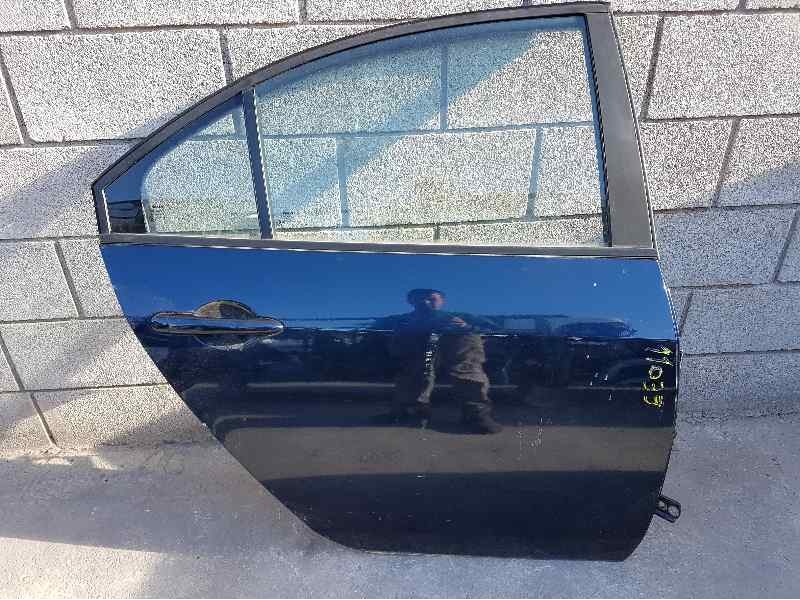 Recambio de puerta trasera derecha para nissan primera berlina (p12) acenta referencia OEM IAM   