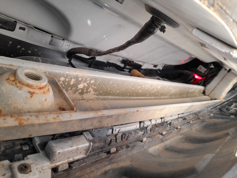 Recambio de refuerzo paragolpes trasero para mg zs suv (azs1) 1.0 t-gdi referencia OEM IAM 10694837  