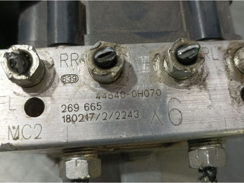 Recambio de abs para peugeot 108 active referencia OEM IAM 445400H070 269665 BOSCH