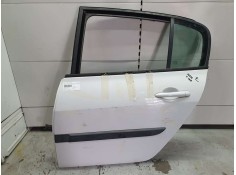PUERTA TRASERA IZQUIERDA 7751475033 TOCADA