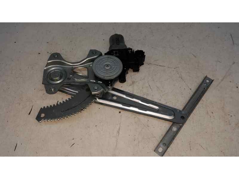 Recambio de elevalunas trasero derecho para nissan juke (f15) acenta referencia OEM IAM  2 PINS ELECTRICO