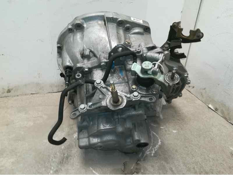 Recambio de caja cambios para nissan primera berlina (p12) acenta referencia OEM IAM ND0101 004316 6VELOCIDADES