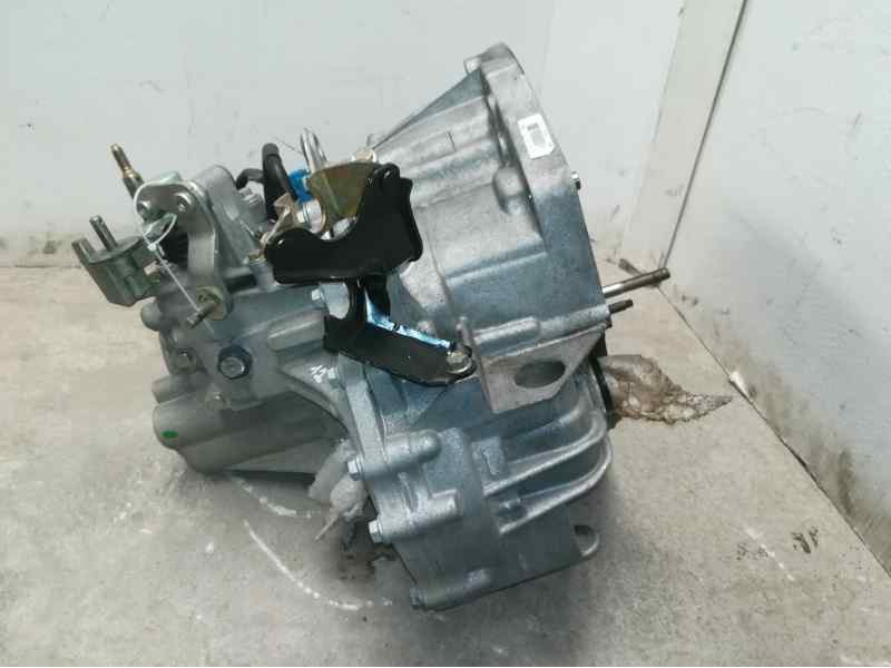 Recambio de caja cambios para nissan primera berlina (p12) acenta referencia OEM IAM ND0101 004316 6VELOCIDADES