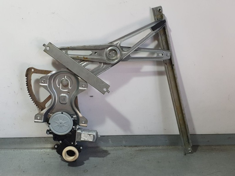 Recambio de elevalunas delantero izquierdo para toyota yaris (ksp9/scp9/nlp9) básico referencia OEM IAM 857200D110D  ELECTRICO 1