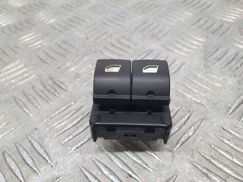 Recambio de mando elevalunas delantero izquierdo para citroën c3 feel referencia OEM IAM 98106397ZD  