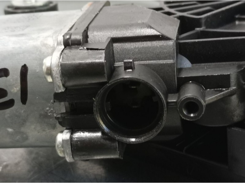 Recambio de elevalunas delantero derecho para peugeot 108 active referencia OEM IAM 402662A 2 PINS ELECTRICO 2 PINS