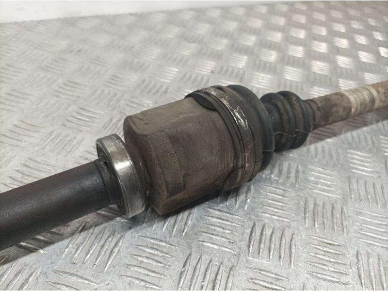 Recambio de transmision delantera derecha para renault megane ii classic berlina confort authentique referencia OEM IAM 82004363