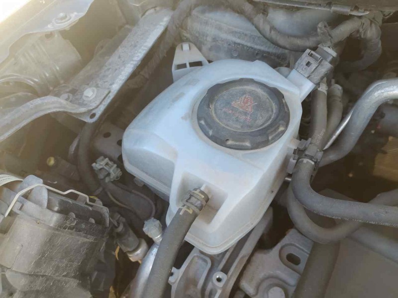 Recambio de deposito expansion para seat arona style edition referencia OEM IAM 2Q0121407D  