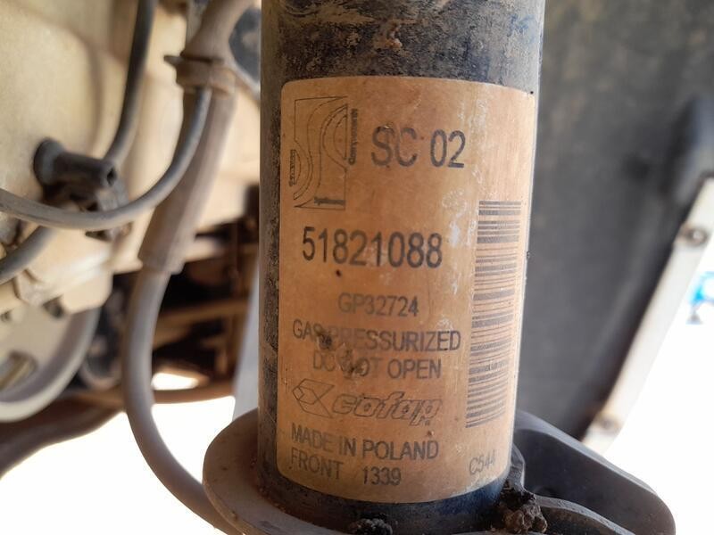 Recambio de amortiguador delantero derecho para fiat qubo (225_) 1.3 d multijet (225cxb1a, 225axb1a, 225cxb11, 225axb11,... refe