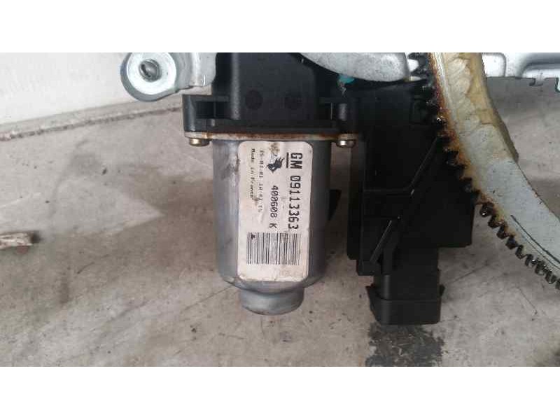 Recambio de elevalunas delantero izquierdo para opel corsa c 1.4 16v referencia OEM IAM 09113363 6 PIN ELECTRICO