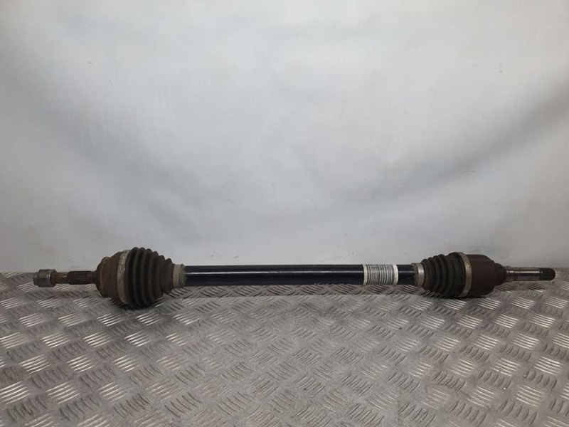 Recambio de transmision delantera derecha para citroën c3 feel referencia OEM IAM 9677476680 8PN89 3527149