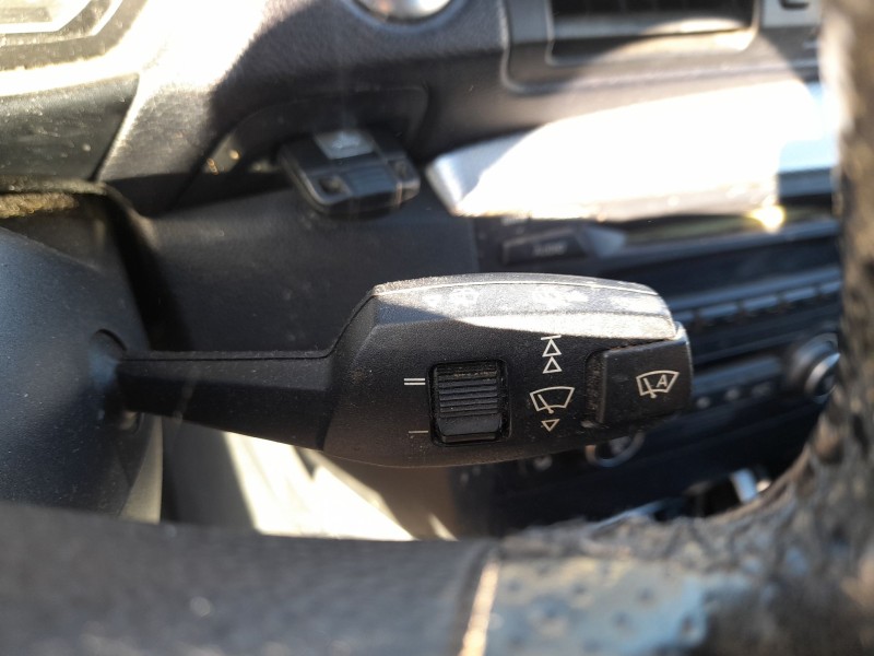 Recambio de mando luces y limpia para bmw 1 (e81) 118 d referencia OEM IAM 61319164418  