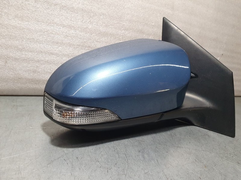 Recambio de retrovisor derecho para toyota auris active referencia OEM IAM SIN REF  ELECTRICO 9 CABLES