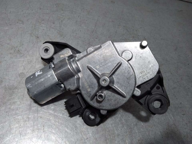 Recambio de motor limpia trasero para renault clio v experience referencia OEM IAM A4538205800 0390205080 BOSCH