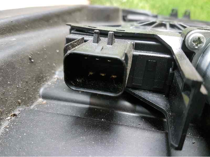 Recambio de elevalunas delantero izquierdo para jeep gr.cherokee (wk) 3.0 crd limited referencia OEM IAM  6 PINS ELECTRICO