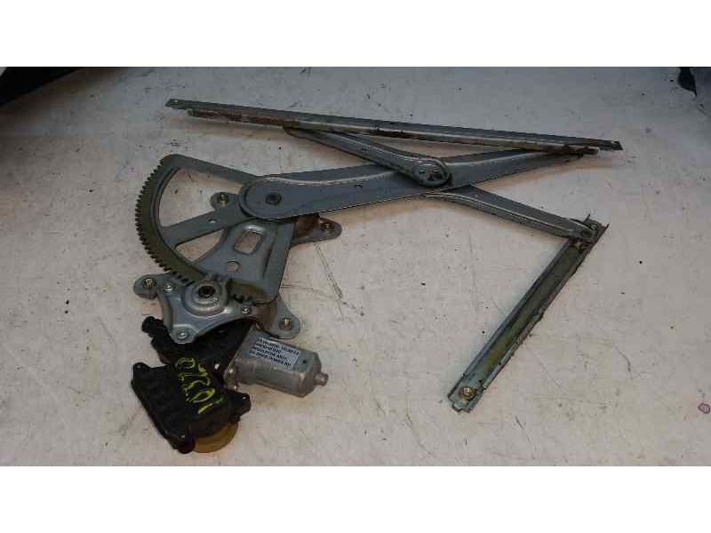 Recambio de elevalunas trasero derecho para toyota corolla verso (r1) 1.8 luna referencia OEM IAM  6 PINS ELECTRICO