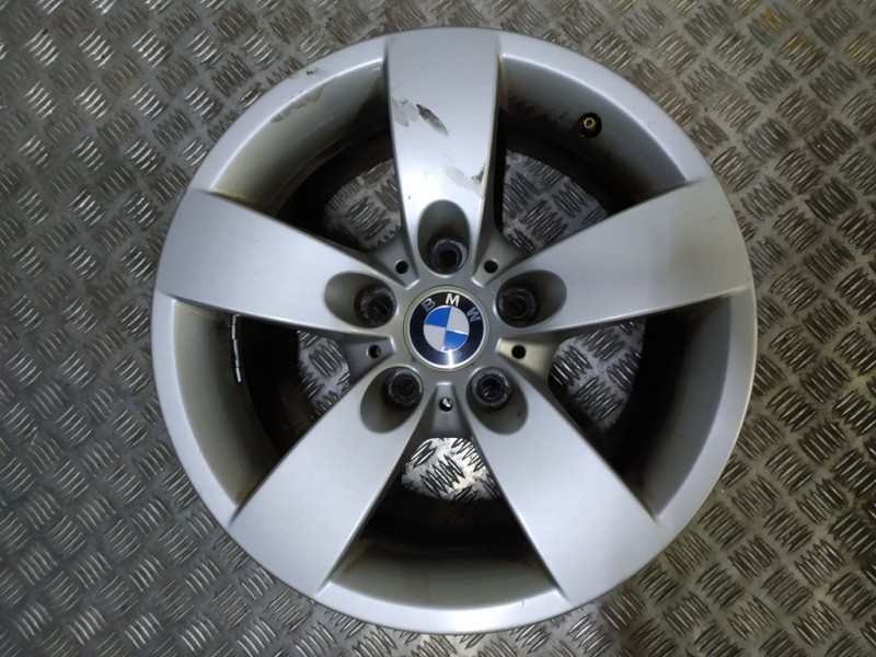 Recambio de llanta para bmw serie 5 berlina (e60) 520d referencia OEM IAM 7X16 5 TORN ET 20 ALUMINIO 