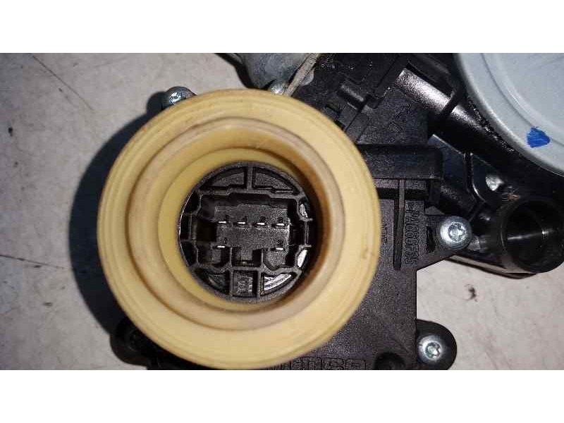 Recambio de elevalunas trasero derecho para toyota corolla verso (r1) 1.8 luna referencia OEM IAM  6 PINS ELECTRICO