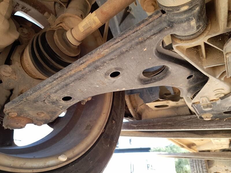Recambio de brazo suspension inferior delantero derecho para fiat qubo (225_) 1.3 d multijet (225cxb1a, 225axb1a, 225cxb11, 225a