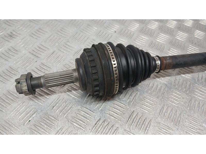 Recambio de transmision delantera izquierda para renault kangoo (kc0/1_) d 65 1.9 (kc0e, kc02, kc0j, kc0n) referencia OEM IAM 77