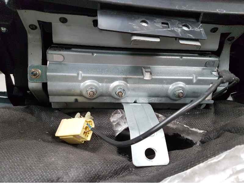 Recambio de kit airbag para nissan primera berlina (p12) acenta referencia OEM IAM   C/SALICADERO