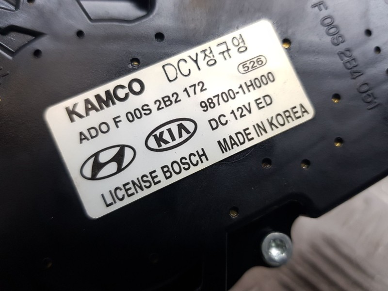 Recambio de motor limpia trasero para kia cee´d concept referencia OEM IAM 987001H000  