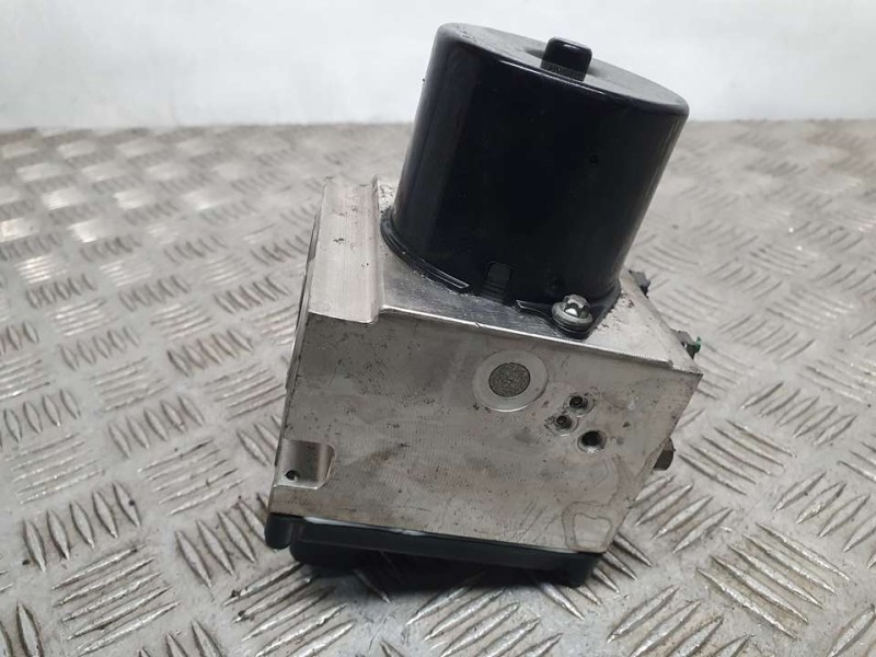 Recambio de abs para peugeot 407 st confort referencia OEM IAM 15710601 S118676001 SIEMENS