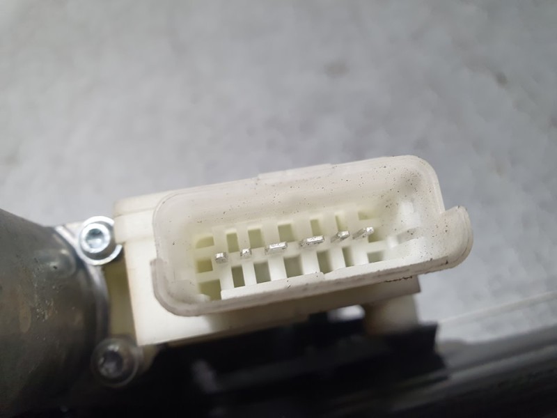 Recambio de elevalunas trasero izquierdo para citroën c4 space tourer blue hdi 130 referencia OEM IAM 9826076580 C06448203 ELECT