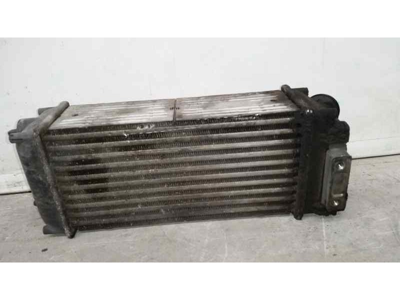 Recambio de intercooler para citroën c4 grand picasso avatar referencia OEM IAM 876923JF 9648551880 VALEO