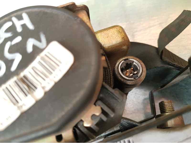 Recambio de pretensor airbag derecho para nissan primera berlina (p12) acenta referencia OEM IAM 542604861A 132712724 