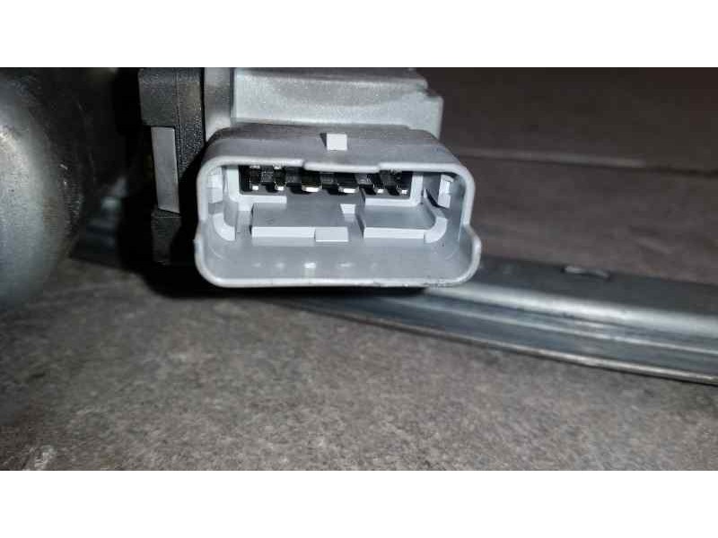 Recambio de elevalunas delantero izquierdo para citroën c3 1.4 sx plus referencia OEM IAM  6 PINS ELECTRICO