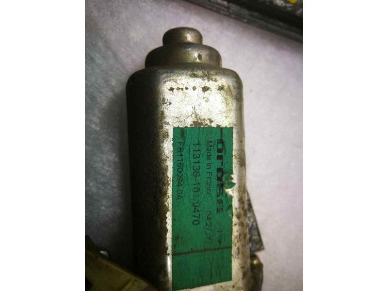 Recambio de elevalunas delantero derecho para volvo v40 familiar 1.8 cat (1783 cm3. multipoint) referencia OEM IAM  130136 CLAV 