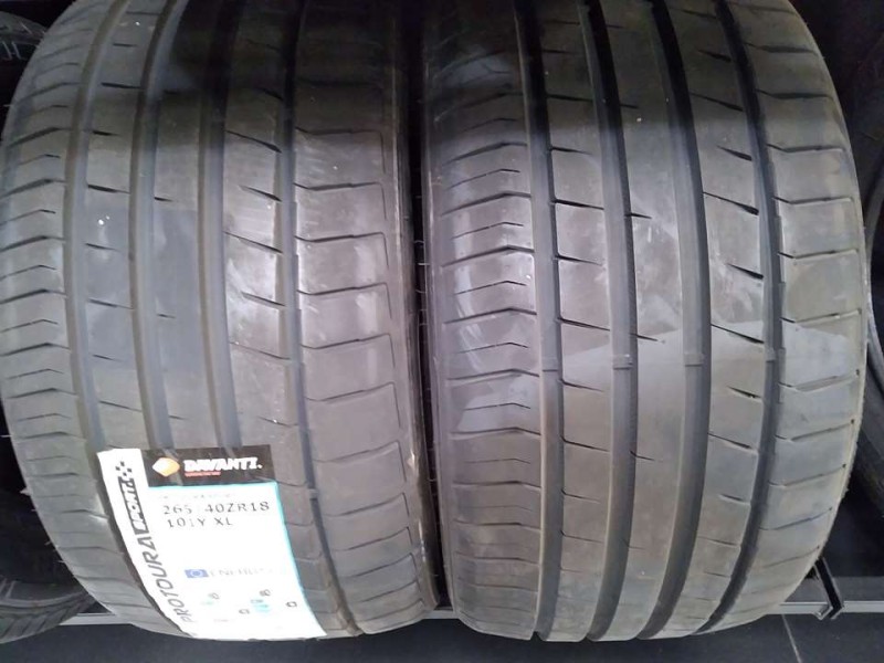Recambio de neumatico pareja para neumaticos nuevos - referencia OEM IAM 2654018101Y 265/40/18/101Y DAVANTI