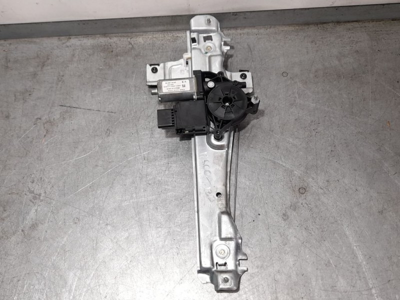 Recambio de elevalunas trasero izquierdo para peugeot 2008 (--.2013) signature 1.5 hdi 100 cv referencia OEM IAM 1137329068  ELE