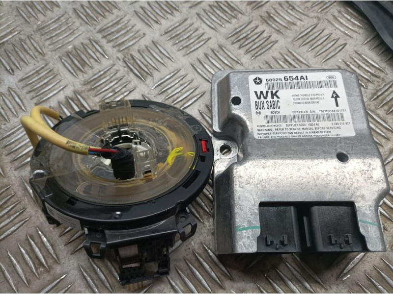 Recambio de kit airbag para jeep gr.cherokee (wk) 3.0 crd limited referencia OEM IAM  VER FOTOS SIN SALPICADERO