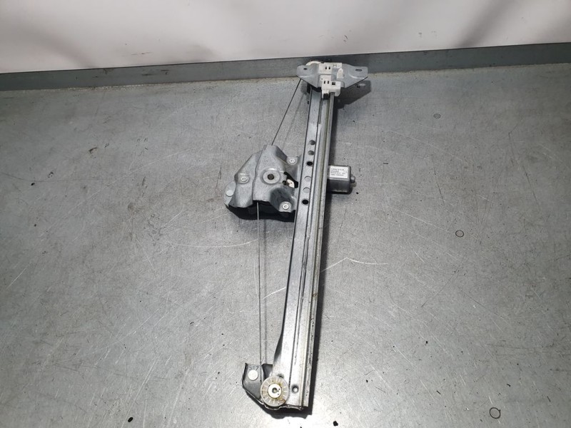 Recambio de elevalunas trasero izquierdo para dacia lodgy ambiance referencia OEM IAM 827217782R  ELECTRICO 2 PINS