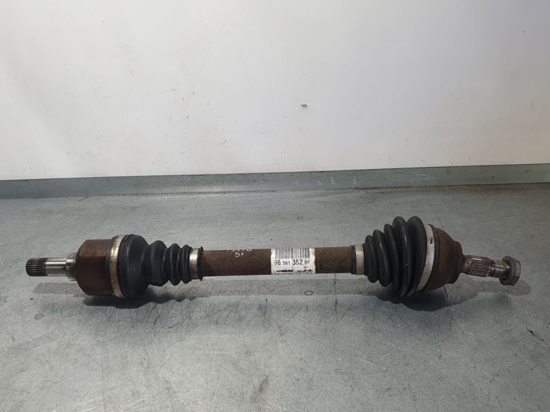 Recambio de transmision delantera izquierda para citroën c4 lim. white attraction referencia OEM IAM 9656135280  