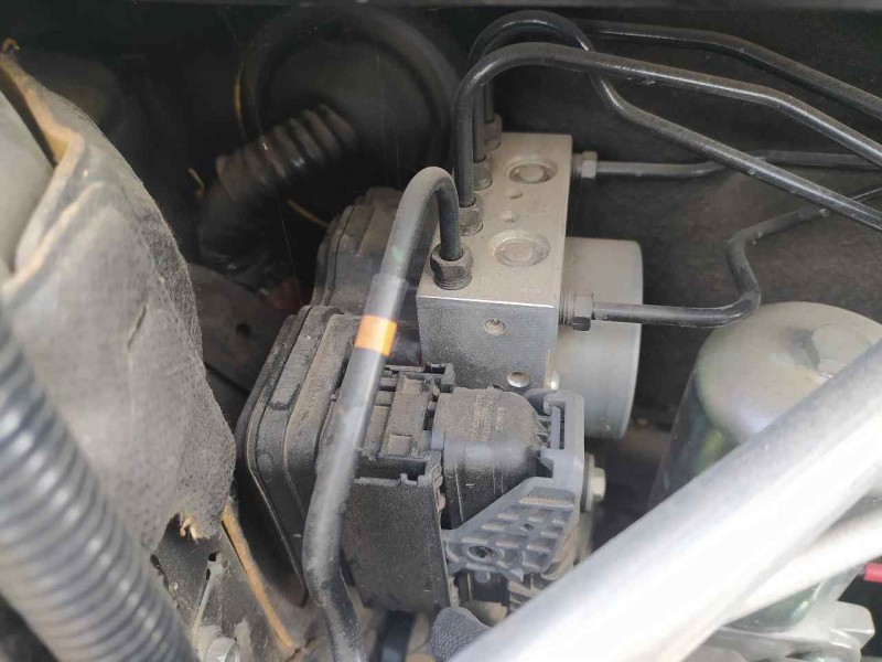 Recambio de abs para lexus es 300h referencia OEM IAM 4405033E50  