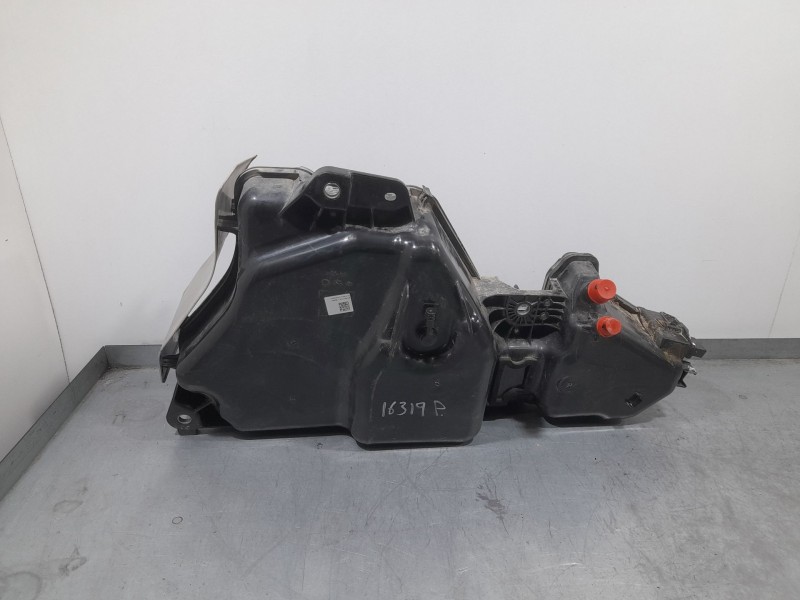 Recambio de deposito adblue para seat ateca (kh7) xperience referencia OEM IAM 5Q0131969G  