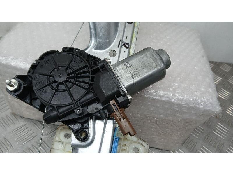 Recambio de elevalunas trasero derecho para renault talisman executive referencia OEM IAM 827200125R  ELECTRICO 2 PINS