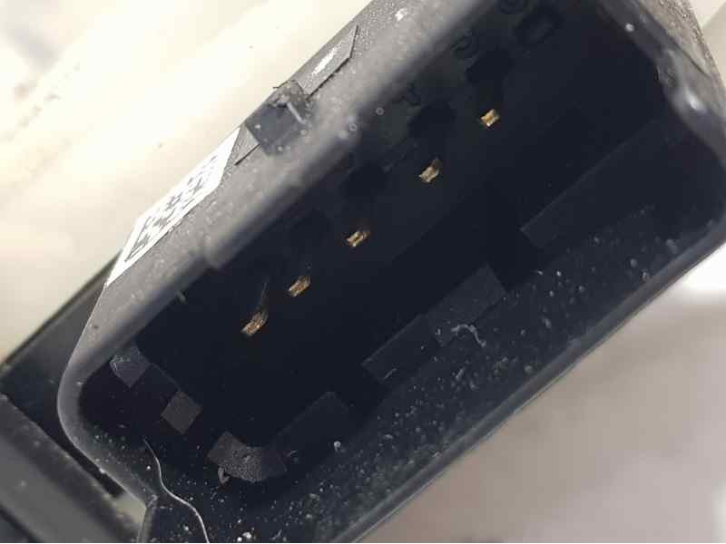 Recambio de cerradura puerta delantera derecha para peugeot 2008 (--.2013) signature 1.5 hdi 100 cv referencia OEM IAM 981250078