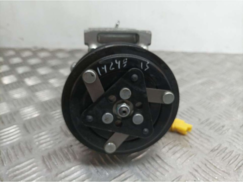 Recambio de compresor aire acondicionado para peugeot 307 break / sw (s1) break xs referencia OEM IAM 72440456 3405811727 MAHLE