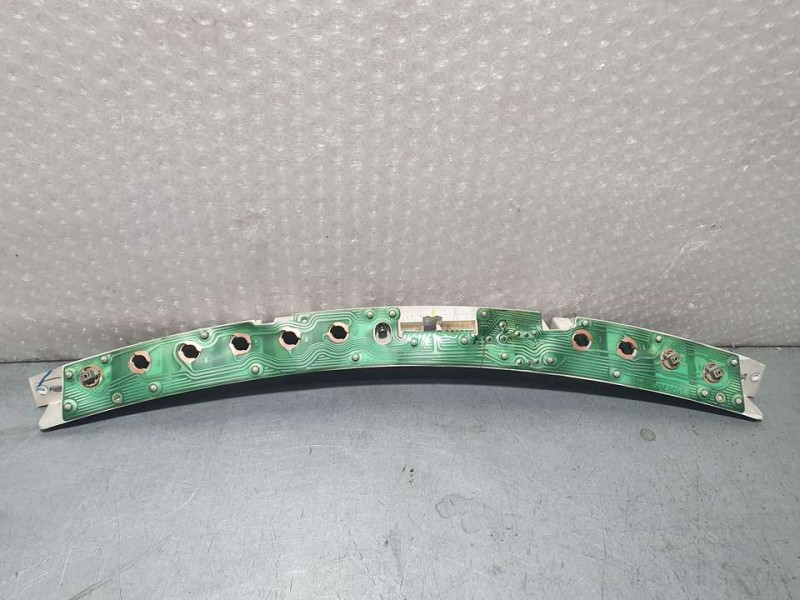 Recambio de cuadro instrumentos para chrysler voyager (rg) 2.5 crd executive referencia OEM IAM 157888955 DENSO PANTALLA MULTIFU