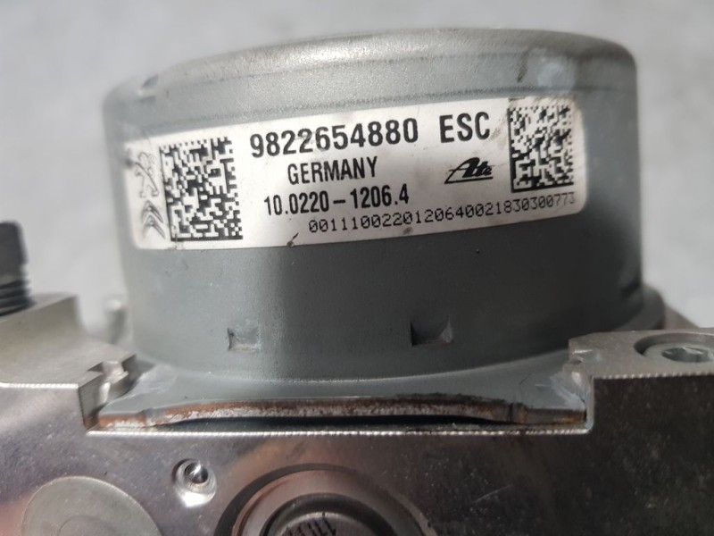 Recambio de abs para peugeot 208 access referencia OEM IAM 9822654880 10022012064 ATE