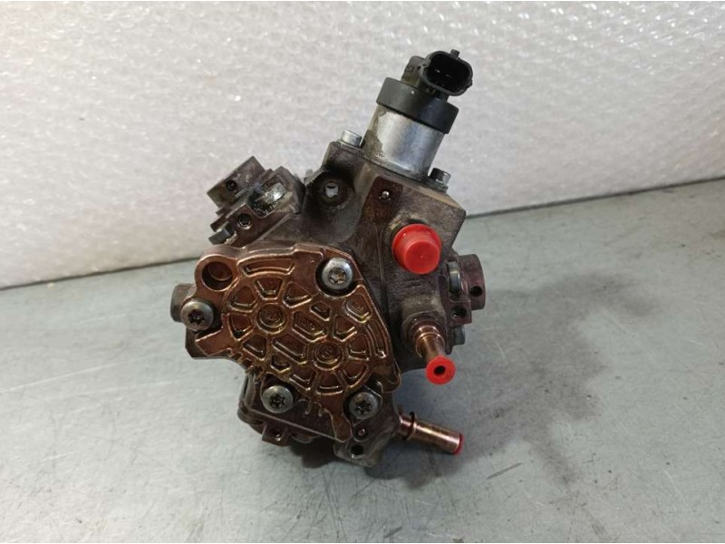 Recambio de bomba alta presion para mazda 3 lim. (bl) 1.6 cd diesel cat referencia OEM IAM 9683703780 0445010102 BOSCH