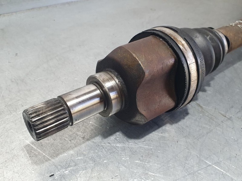 Recambio de transmision delantera izquierda para citroën c4 lim. white attraction referencia OEM IAM 9656135280  