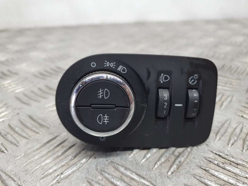 Recambio de mando luces para opel corsa e edition referencia OEM IAM 13470445 17001785 