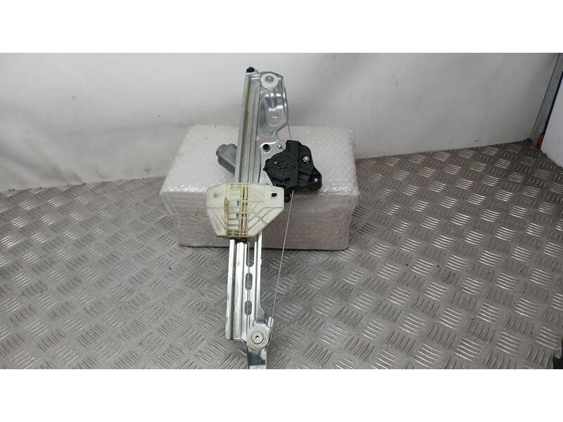 Recambio de elevalunas trasero derecho para renault talisman executive referencia OEM IAM 827200125R  ELECTRICO 2 PINS