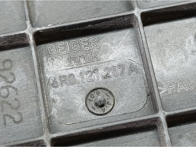 Recambio de electroventilador para seat ibiza (6j5) reference referencia OEM IAM 6R0121207A  GEIGER
