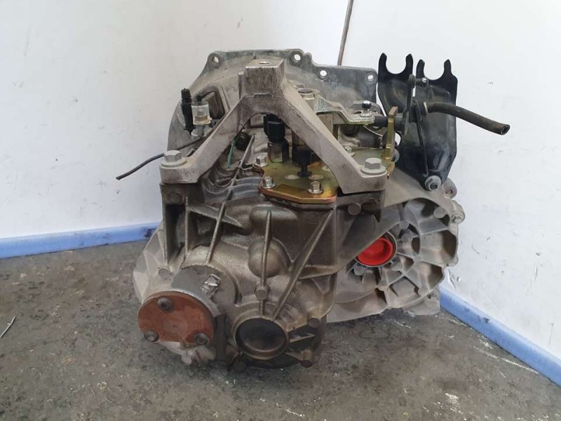 Recambio de caja cambios para ford focus c-max (cap) ambiente (d) referencia OEM IAM 3M5R7002YD 271003 5VELOCIDADES